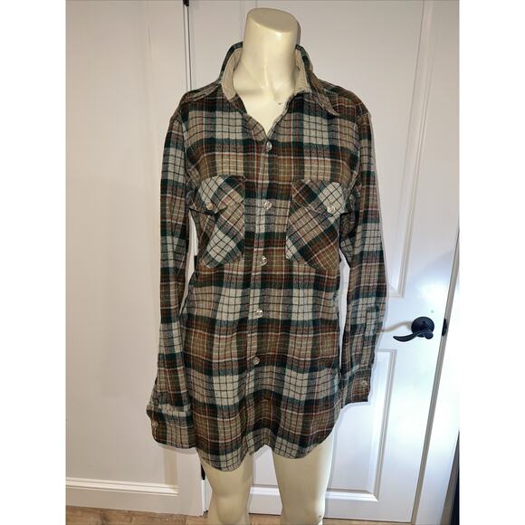 Vintage 70s Woolrich Shirt Plaid Wool Brown Green Red Sz M - Picture 1 of 8